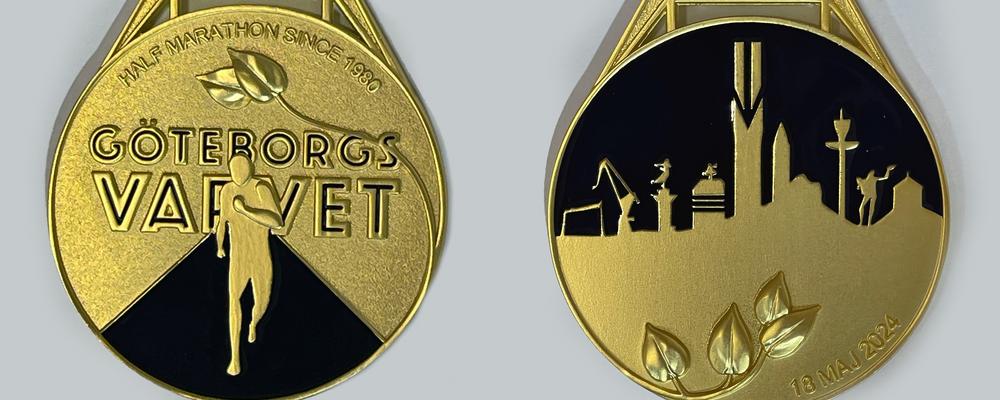 Båda sidor av den guldfärgade Göteborgsvarvetmedaljen 2024.
