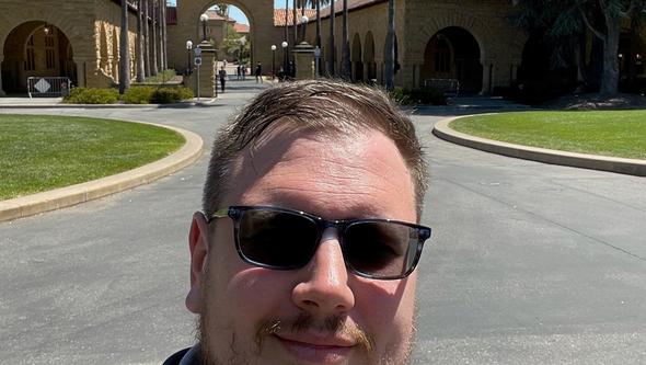 Photo of Linus at Stanford's campus