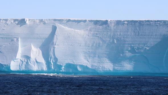 Picture of an ice shelf in the sea